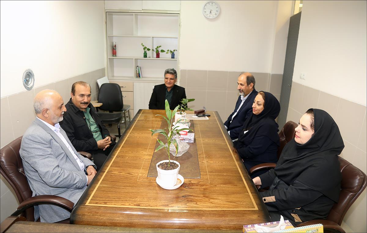 سرپرست مرکز مشاوره بهداشت و درمان صنعت نفت فارس منصوب شد 11