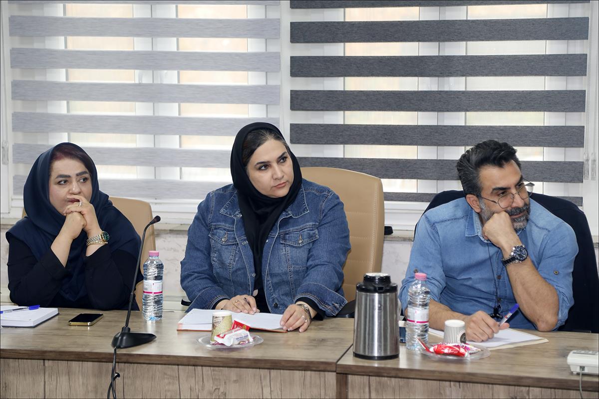 چالش های سامانه سلامت نگار در بهداشت و درمان صنعت نفت فارس بررسی شد 10