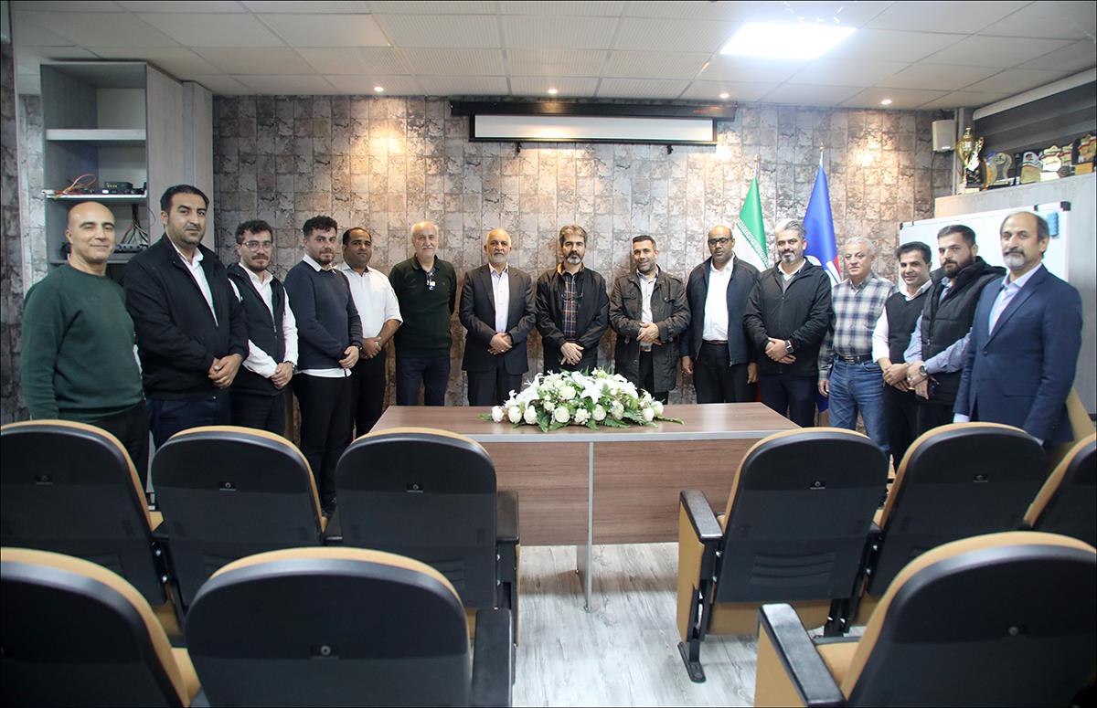 گرامی داشت روز حمل و نقل 8