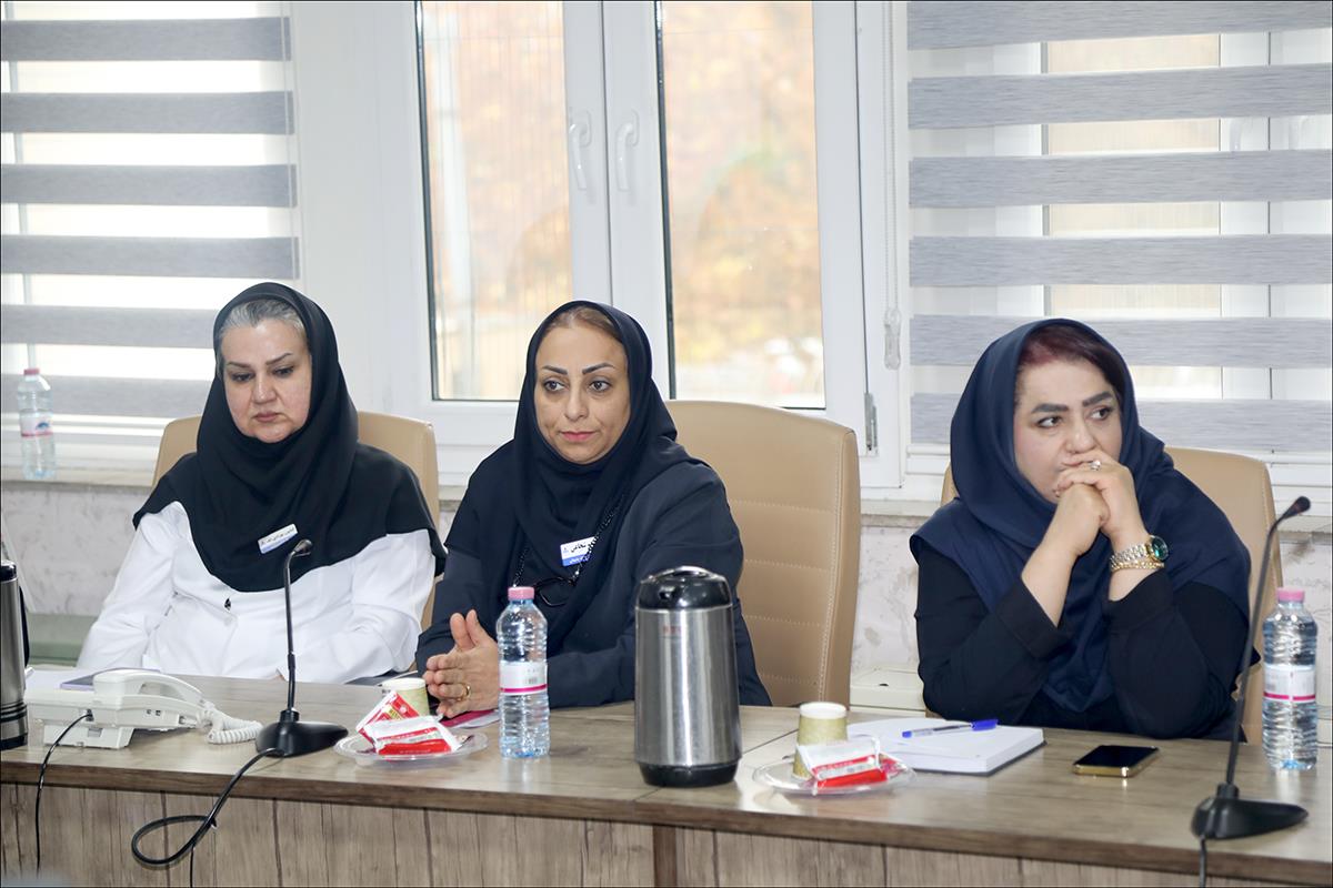 چالش های سامانه سلامت نگار در بهداشت و درمان صنعت نفت فارس بررسی شد 8