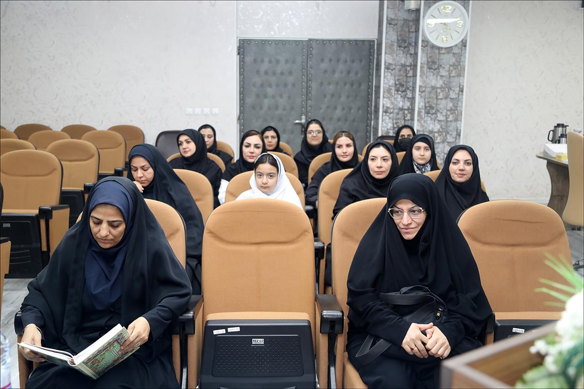 مرحله مقدماتی پنجمین دوره مسابقات قرآن وزارت نفت در بهداشت و درمان فارس برگزار شد 7