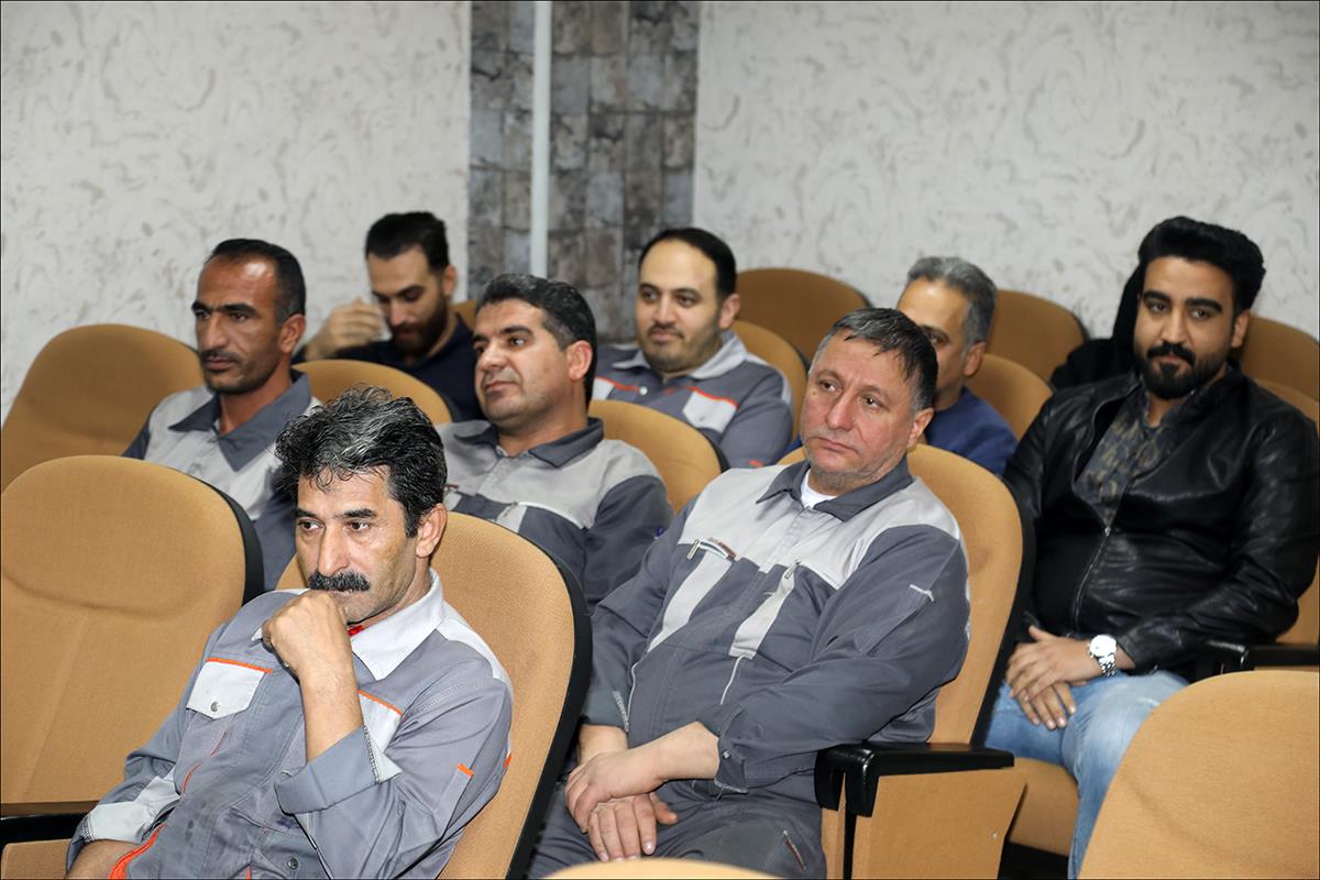 کلاس آموزش خدماتی ها 5