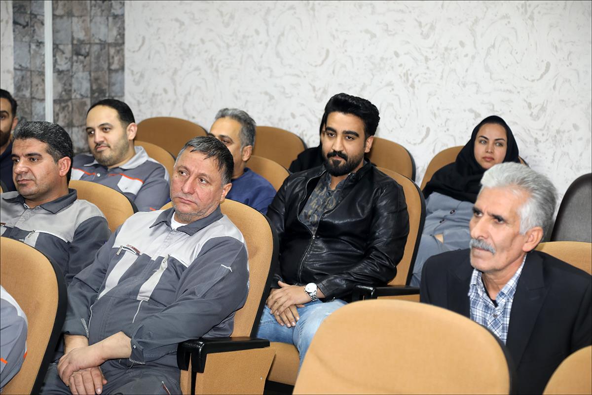 کلاس آموزش خدماتی ها 4