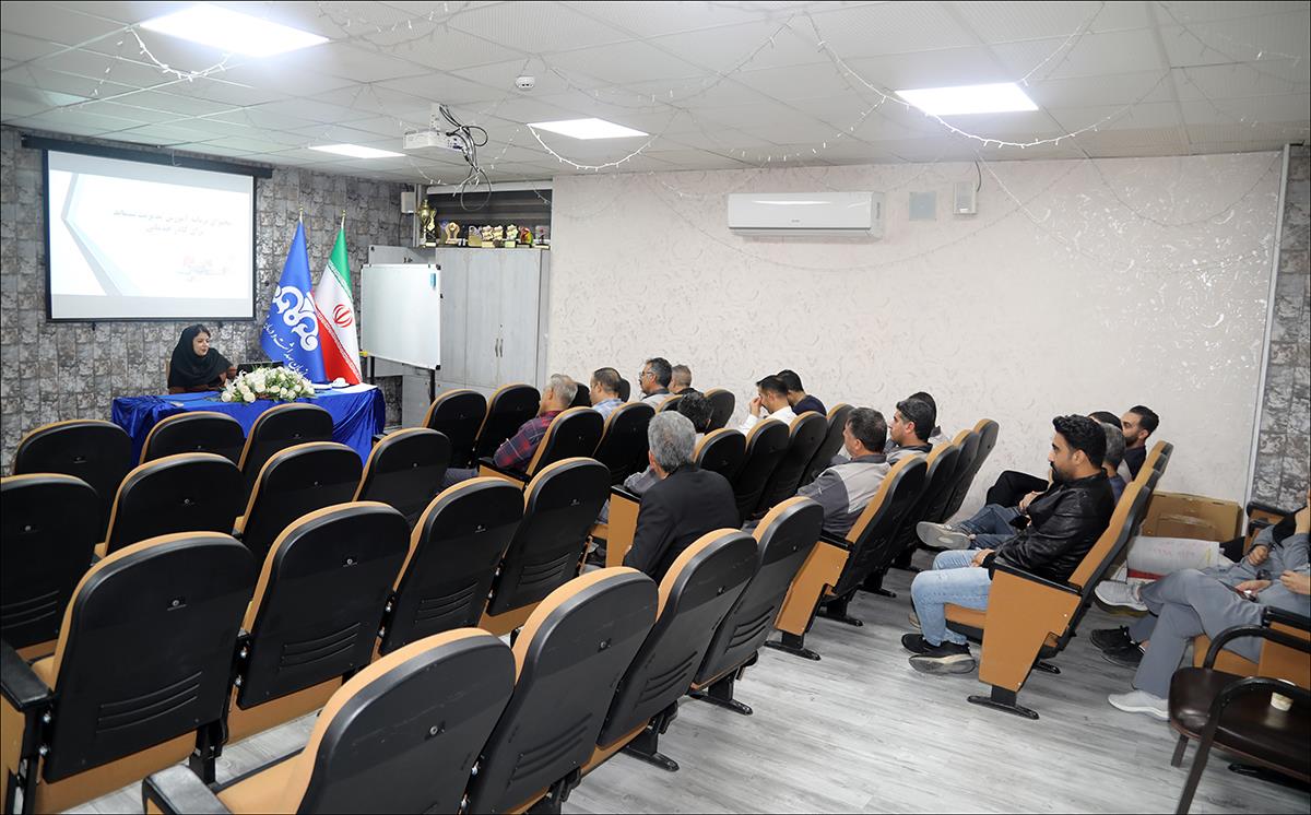 کلاس آموزش خدماتی ها 2