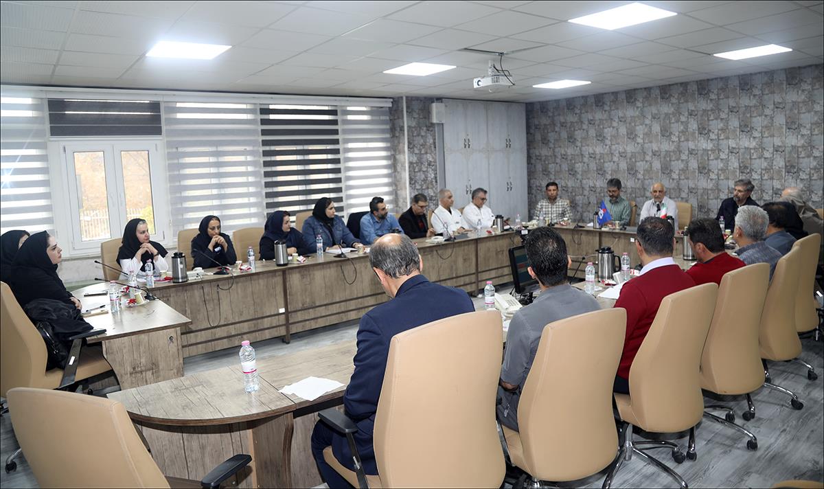 چالش های سامانه سلامت نگار در بهداشت و درمان صنعت نفت فارس بررسی شد 1