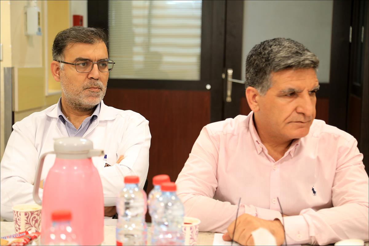 مانور دور میزی شبان 14