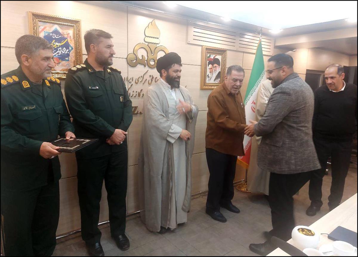 دهه فجر/همایش مدیران و فرماندهان مراکز صنعت نفت فارس در محل شرکت بهره برداری نفت و گاز زاگرس جنوبی 1