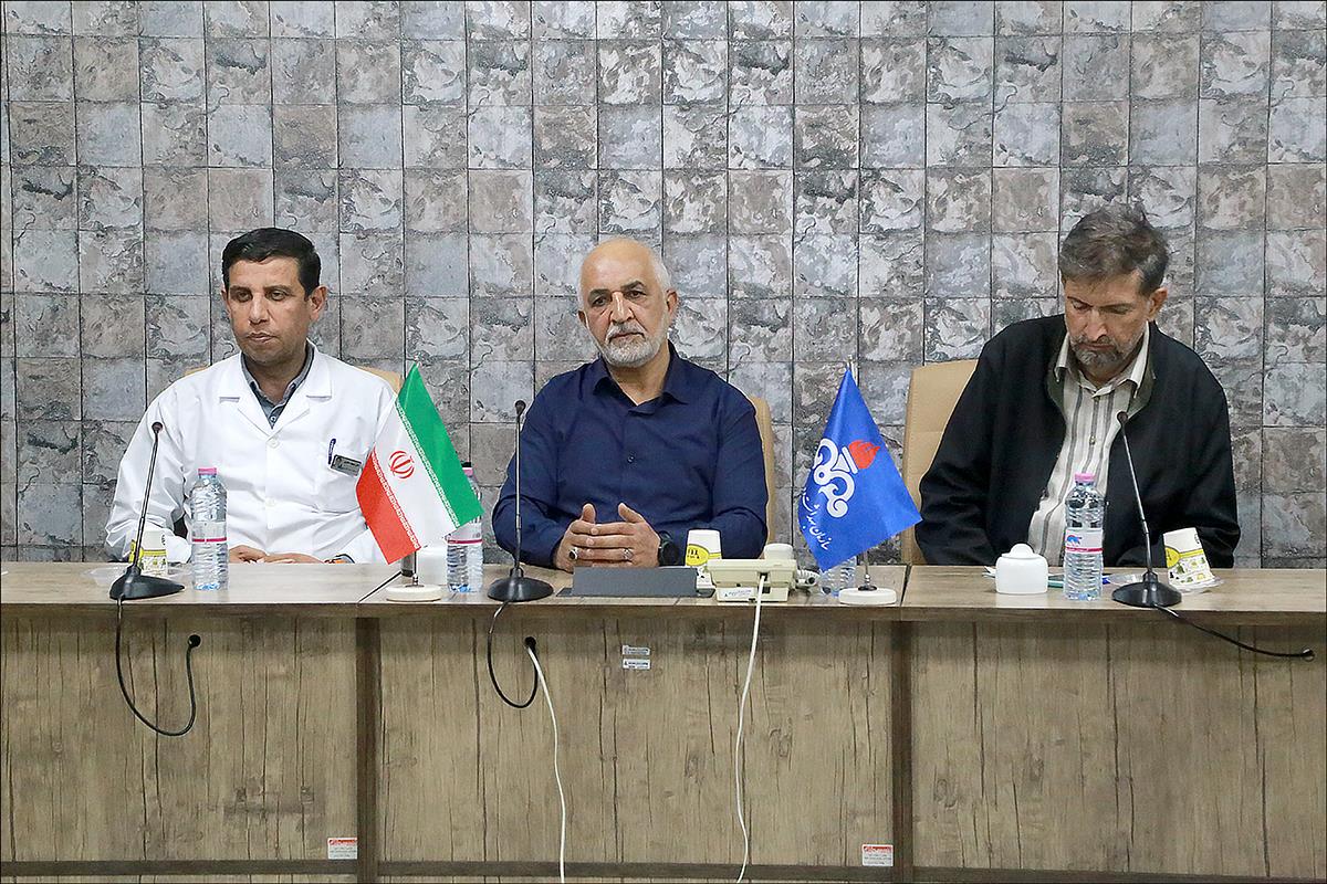 نشست هم اندیشی رییس بهداشت و درمان صنعت نفت فارس با پزشکان عمومی 15