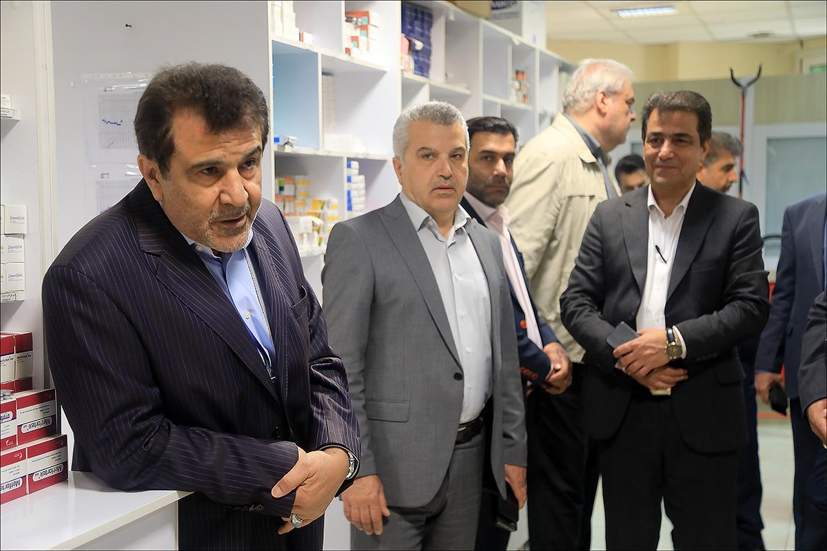 گزارش تصویری سفر یک روزه دکتر شجاع به شیراز 92