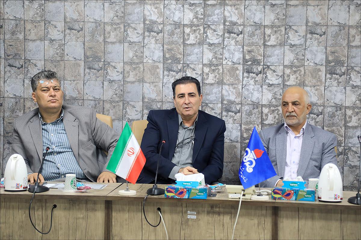 گواهینامه ثبت شورای اسلامی کار در قالب اعتبارنامه اهداء شد 25