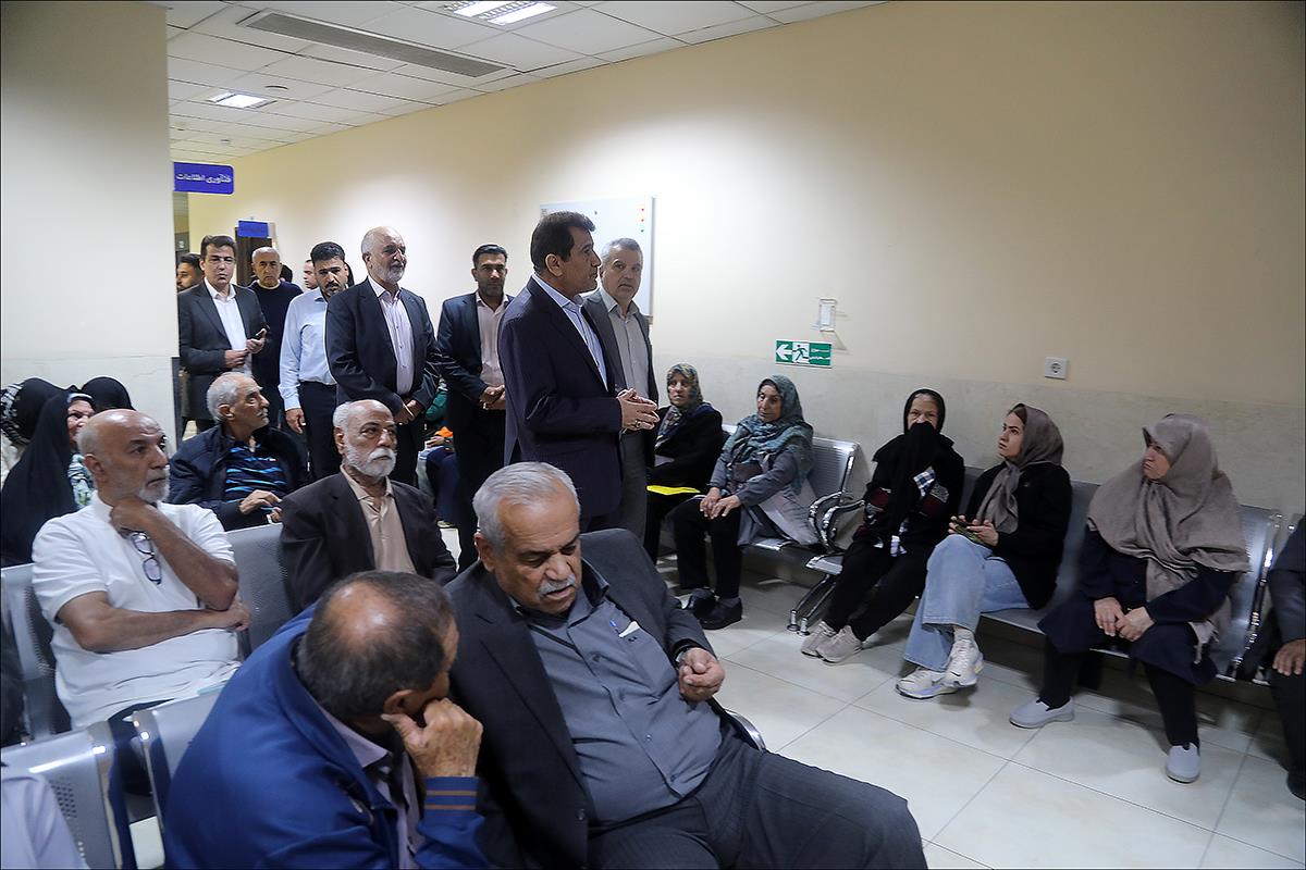 گزارش تصویری سفر یک روزه دکتر شجاع به شیراز 74