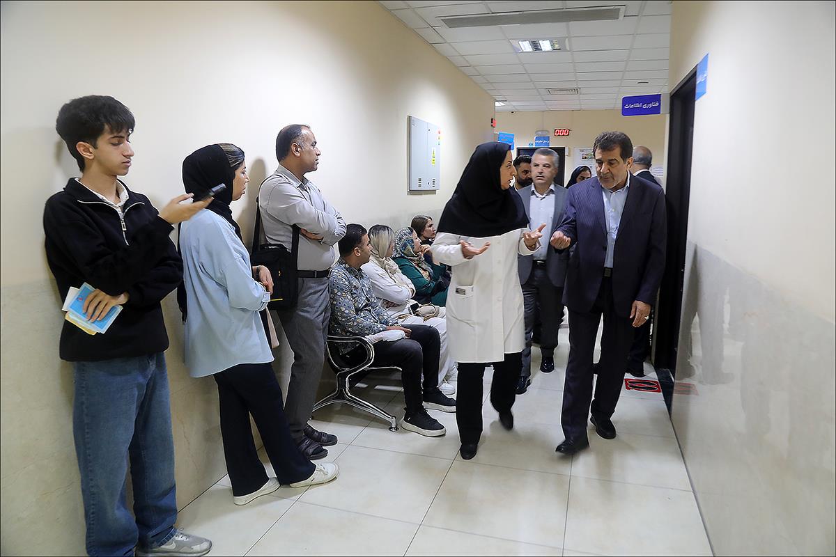 گزارش تصویری سفر یک روزه دکتر شجاع به شیراز 72