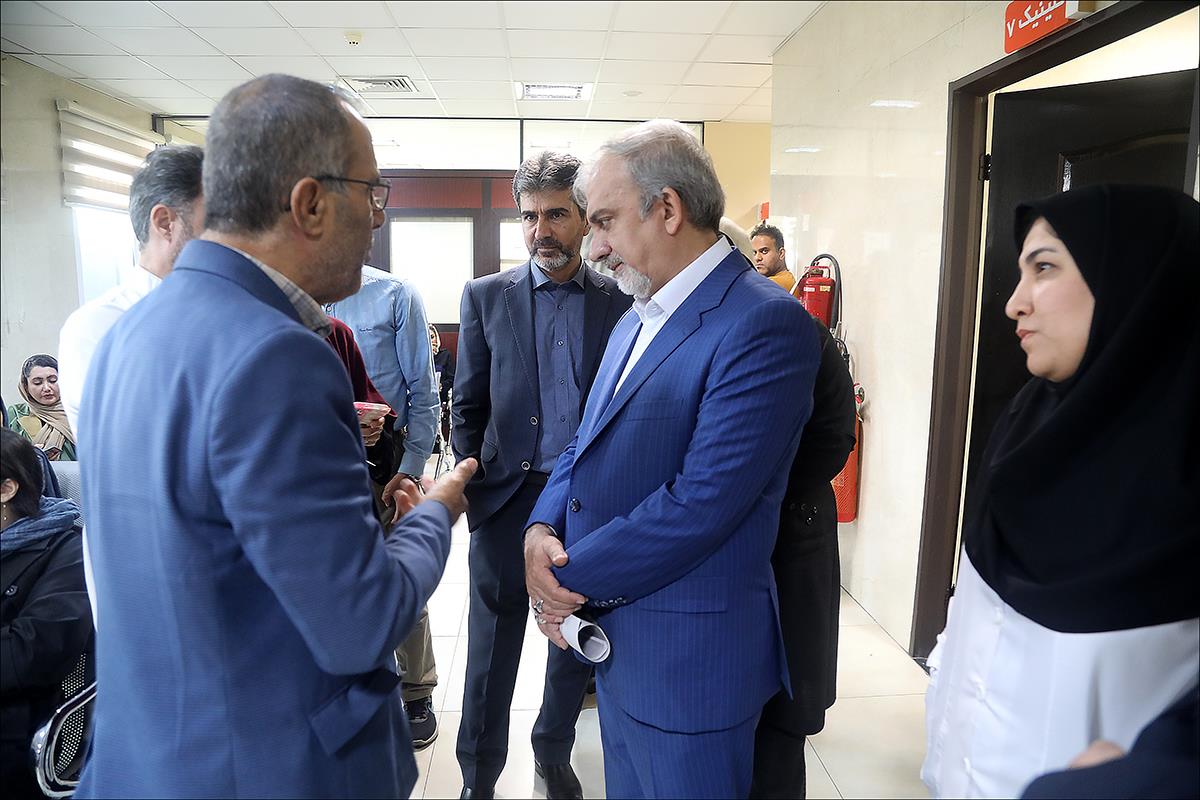 گزارش تصویری سفر یک روزه دکتر شجاع به شیراز 69