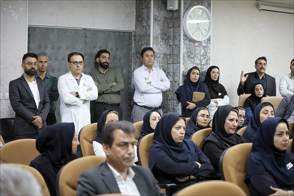 گزارش تصویری سفر یک روزه دکتر شجاع به شیراز 35