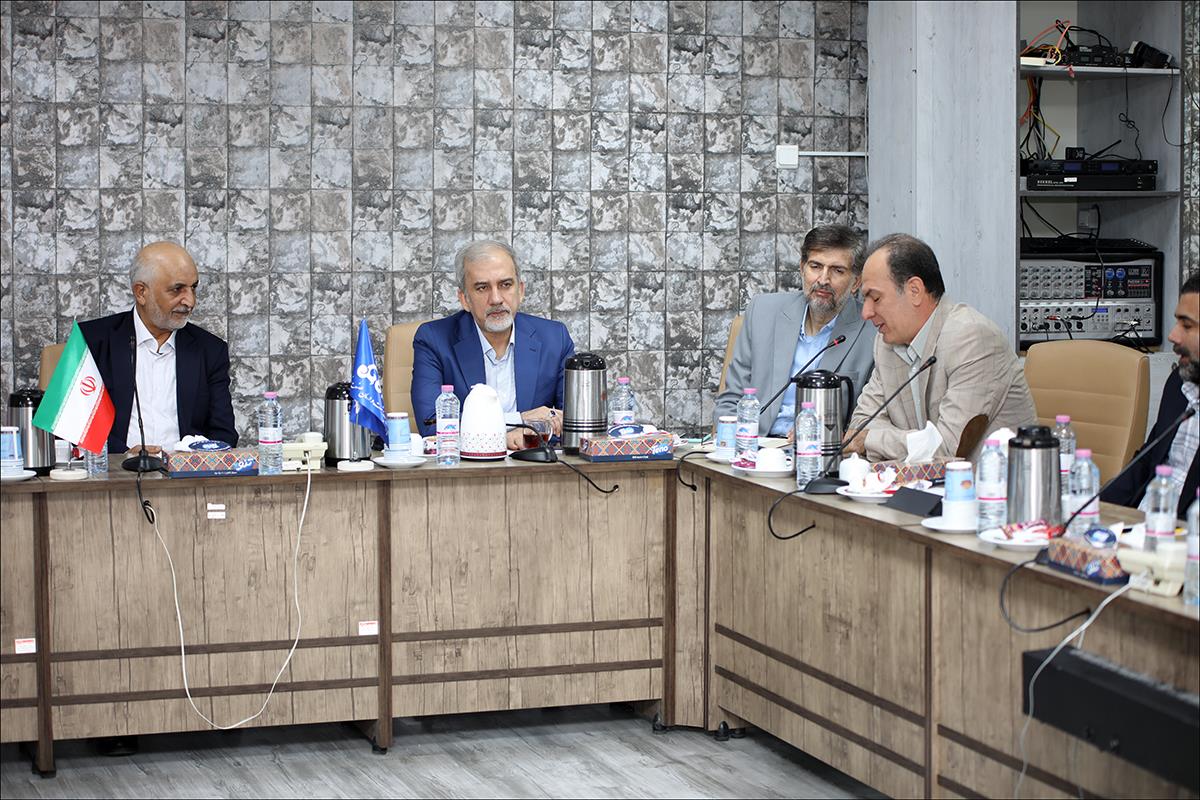 سفر دکتر ابوحمزه به شیراز 21