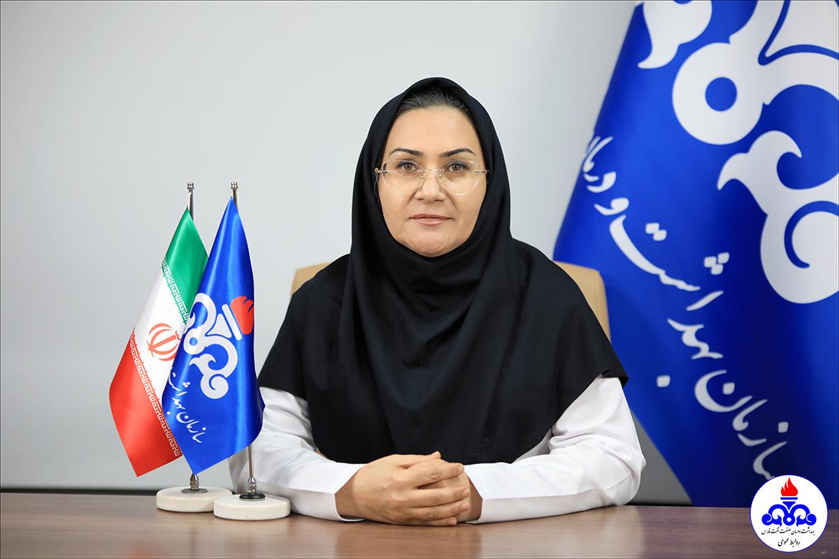 فریبا عزی