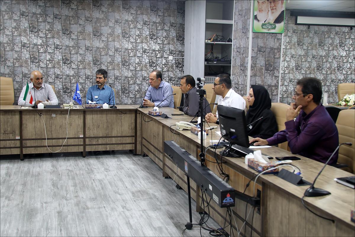 بررسی چالش‌های سامانه سلامت‌نگار در نشست کارشناسی بهداشت و درمان صنعت نفت فارس 3
