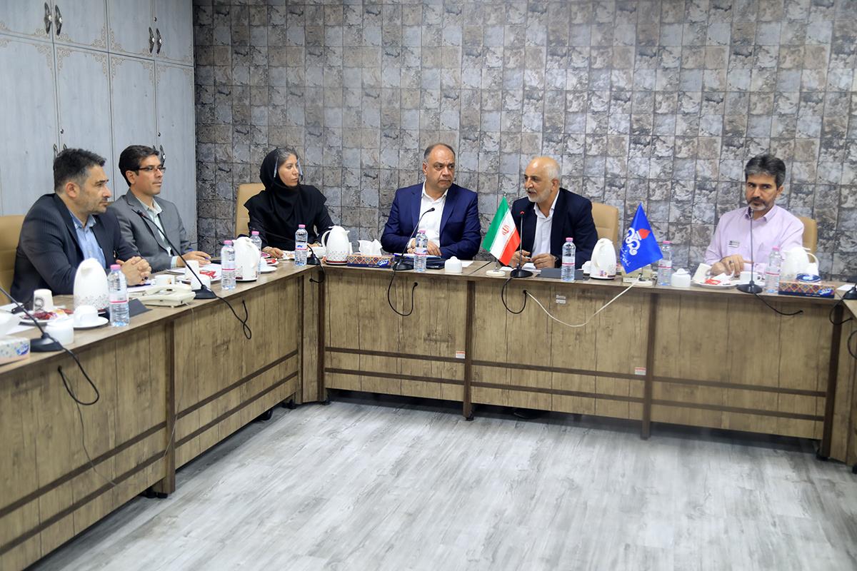 برگزاری نخستین جلسه کارگروه ارتقاء نظام سلامت اداری و مقابله با مفاسد اقتصادی در بهداشت و درمان صنعت نفت فارس 40