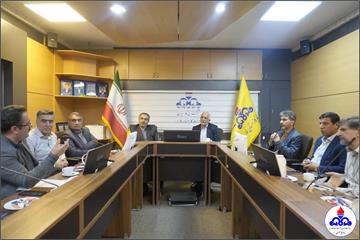 هم‌افزایی برای سلامت کارکنان/ نشست راهبردی تیم بهداشت و درمان صنعت نفت فارس و شرکت گاز استان با هدف ارتقای سلامت کارکنان