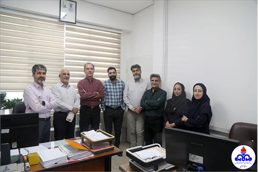 گامی در جهت قدرشناسی از تلاش‌های بی‌وقفه‌ی همکاران/روز کارمند در بهداشت و درمان صنعت نفت فارس پاس داشته شد